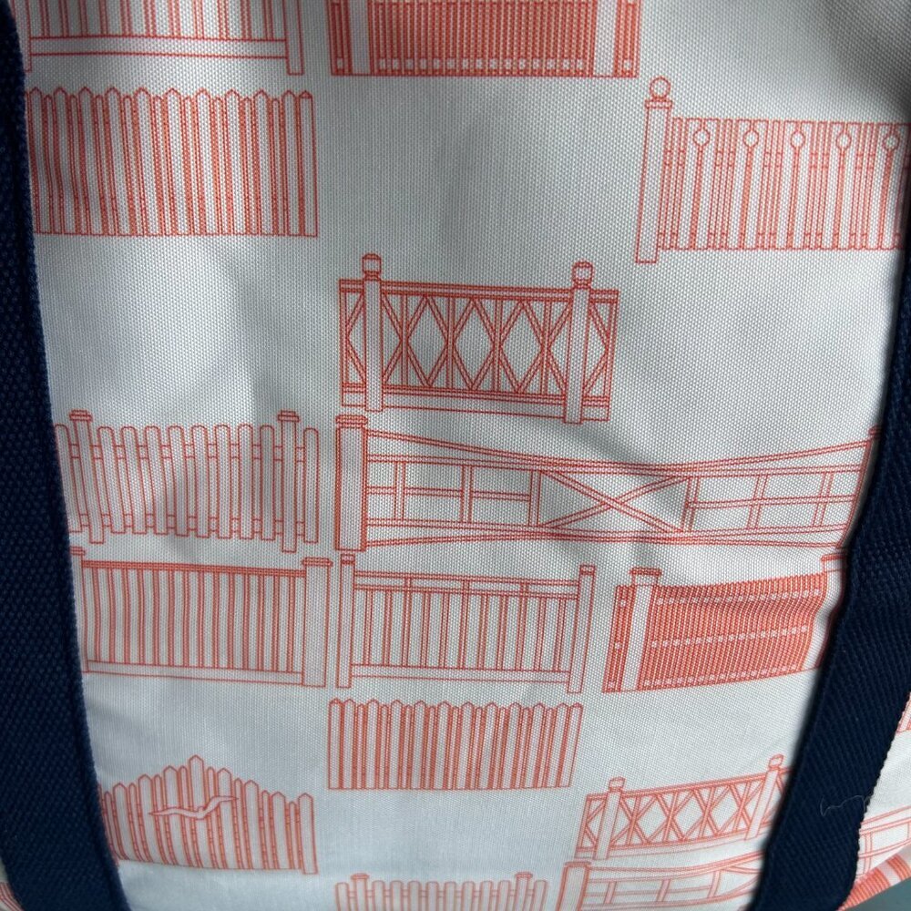 NWOT Seaside Official Large Insulated Tote Fence Pattern Beach Picnic Lake Tote - Picture 7 of 12